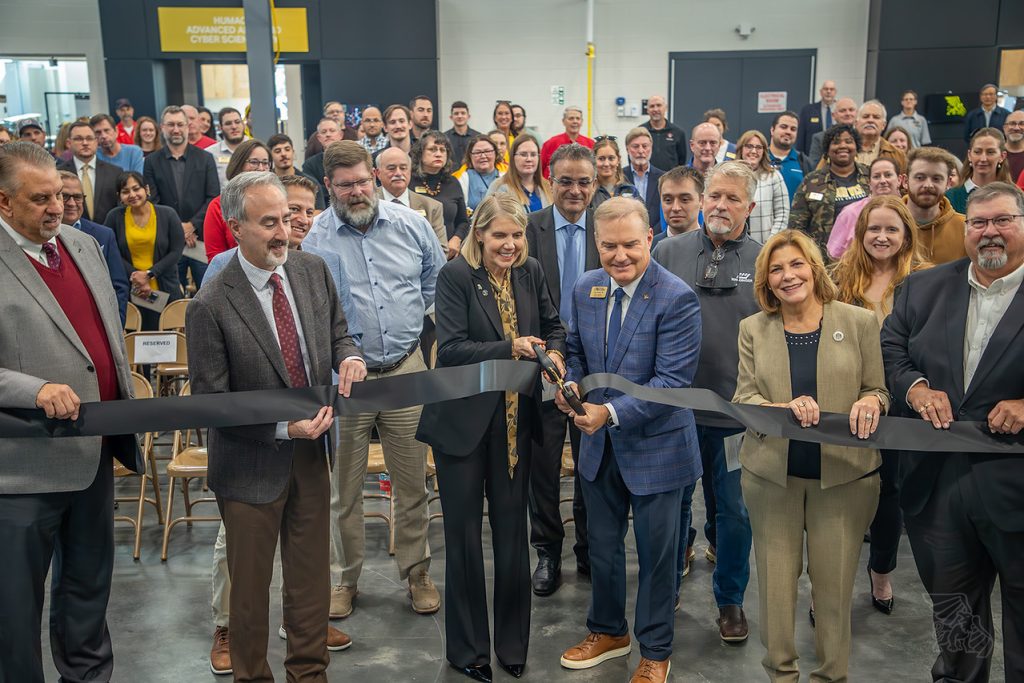 Houlne Center Ribbon Cutting